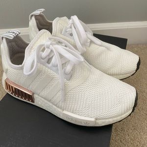 ADIDAS NMD_R1 Cloud White Shoes w. Rose Gold SIZE 6